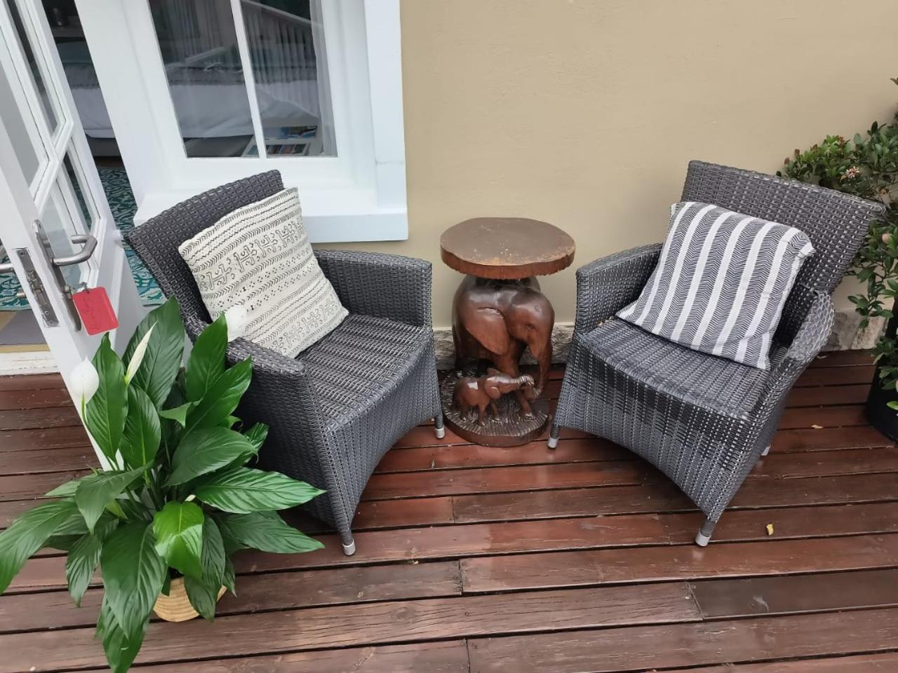 African Breeze Guesthouse Knysna Exterior foto